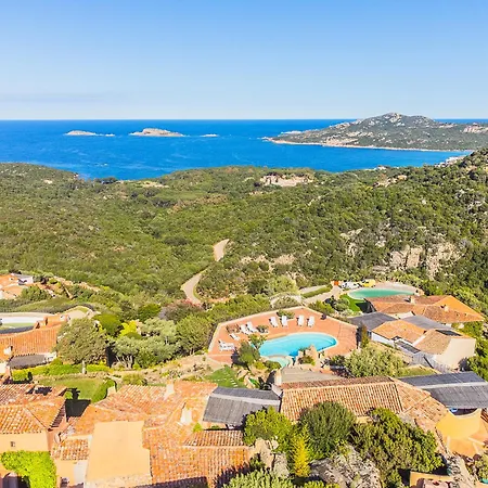 Sardinia Family - Carmen With Sea View And Pool