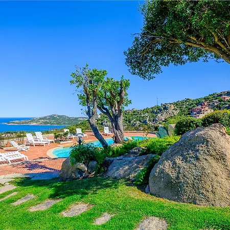 Βίλα Sardinia Family - Carmen With Sea View And Pool *