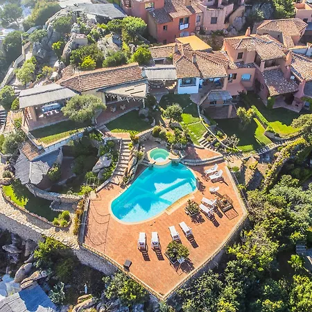 Βίλα Sardinia Family - Carmen With Sea View And Pool *