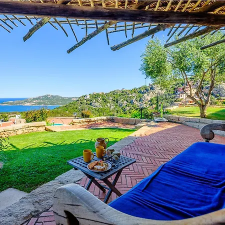 Βίλα Sardinia Family - Carmen With Sea View And Pool *