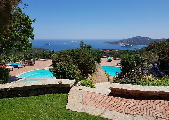 Sardinia Family - Carmen With Sea View And Pool